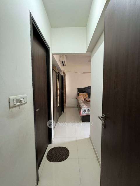2 BHK Flat In Lodha Splendora For Sale  In Thane West