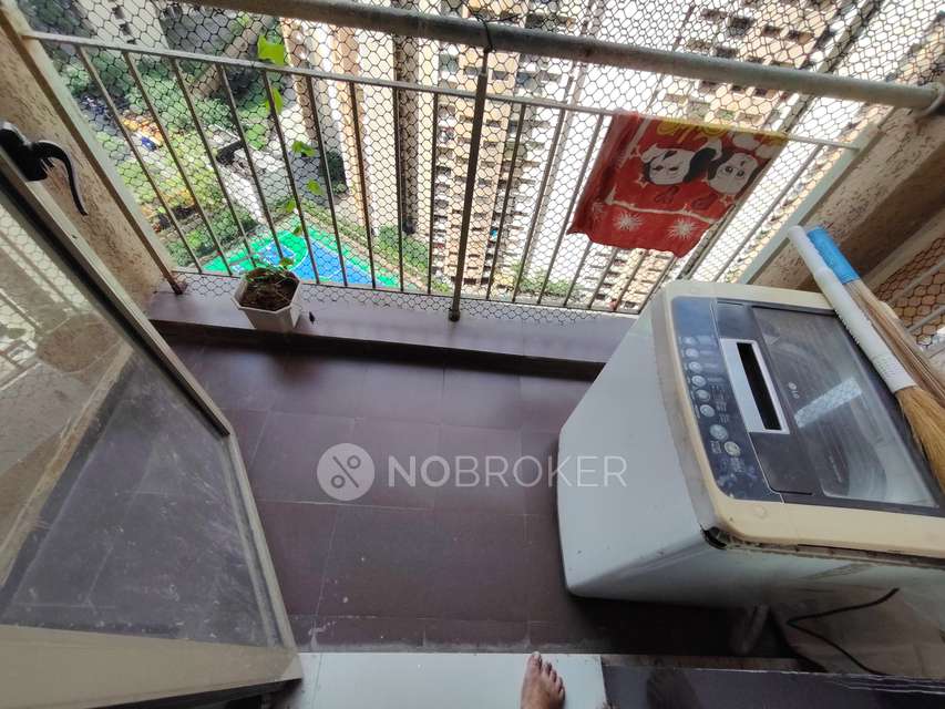 2 BHK Flat In Lodha Splendora For Sale  In Thane West