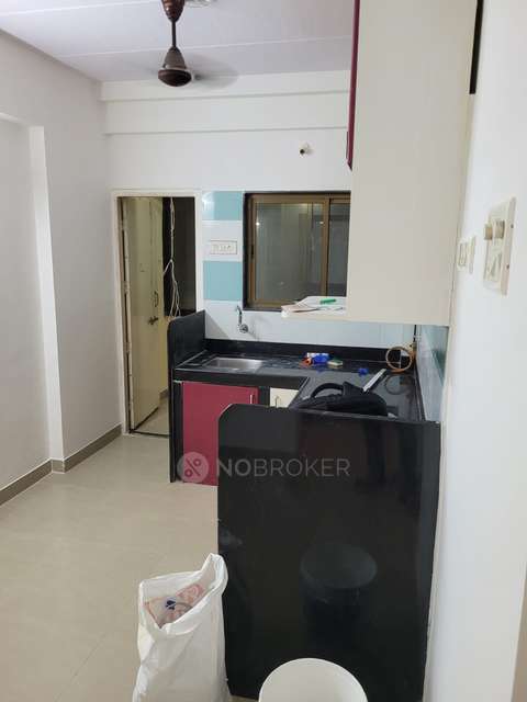 2 BHK Flat In Dattakrupa Chs Borivali, Borivali West For Sale  In Borivali West
