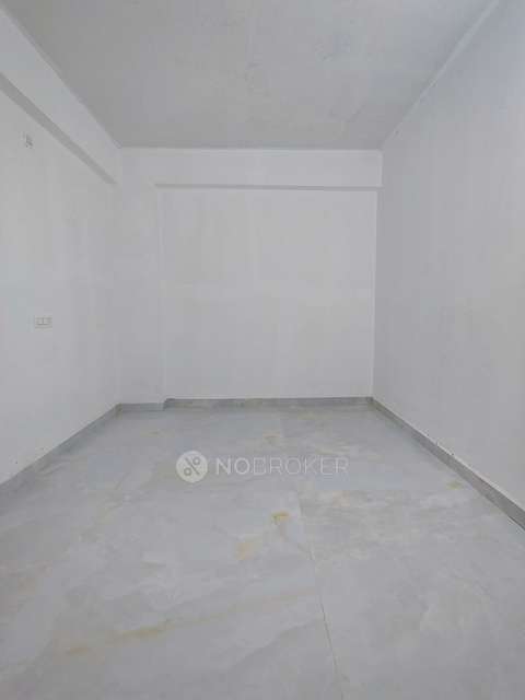 2 BHK Flat In Gnapika Platinum For Sale  In Madhapur