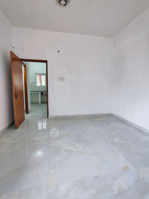 2 BHK Flat In Gnapika Platinum For Sale  In Madhapur
