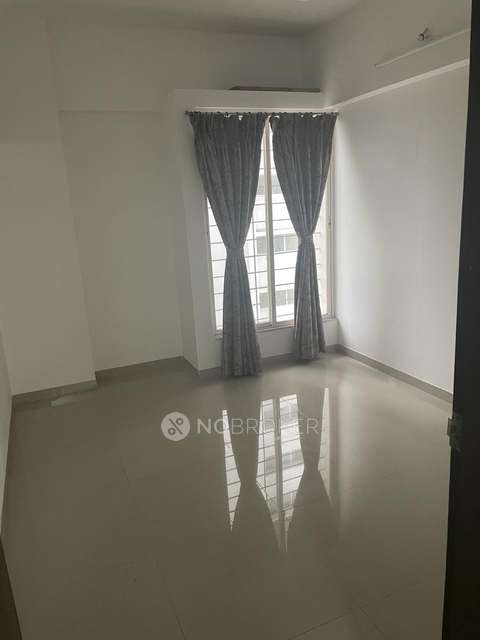 2 BHK Flat In Mantra Parkview For Sale  In Dhayari