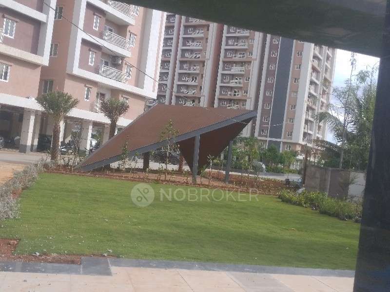 2 BHK Flat In Dsr Highland Greenz For Sale  In Chikanayakanahalli Village