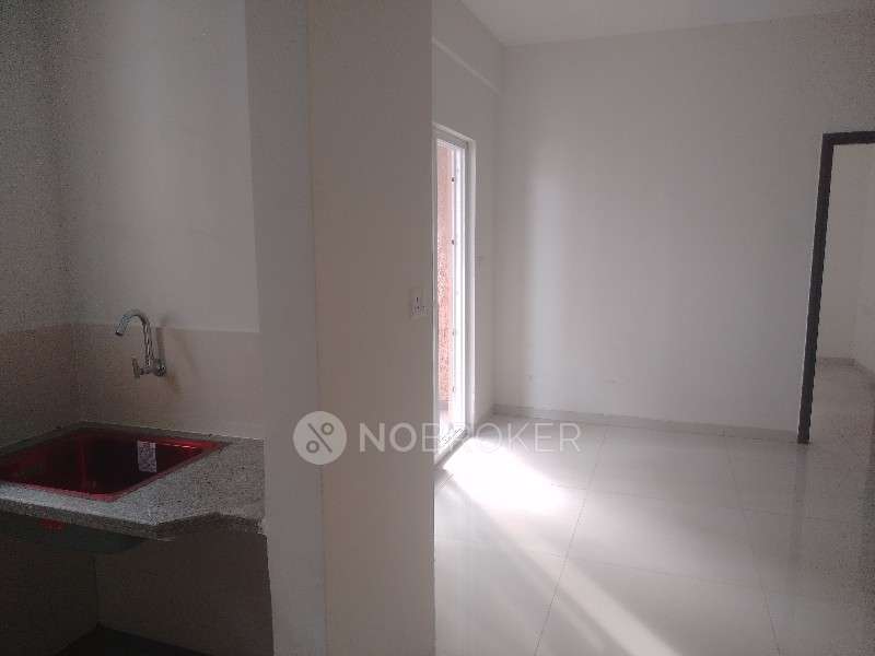 2 BHK Flat In Dsr Highland Greenz For Sale  In Chikanayakanahalli Village