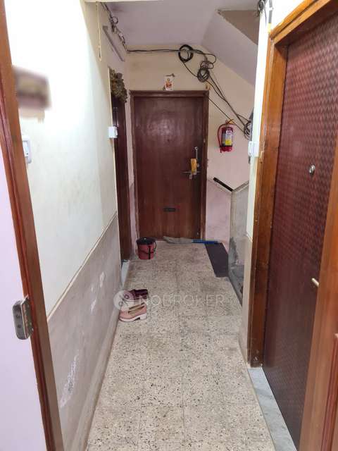 1 RK Flat In Pooja Apartment For Sale  In Dadar