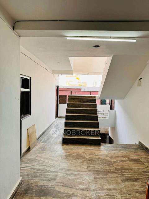 PG for Boys in Sector 15