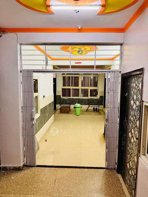 PG for Boys in Sector 15