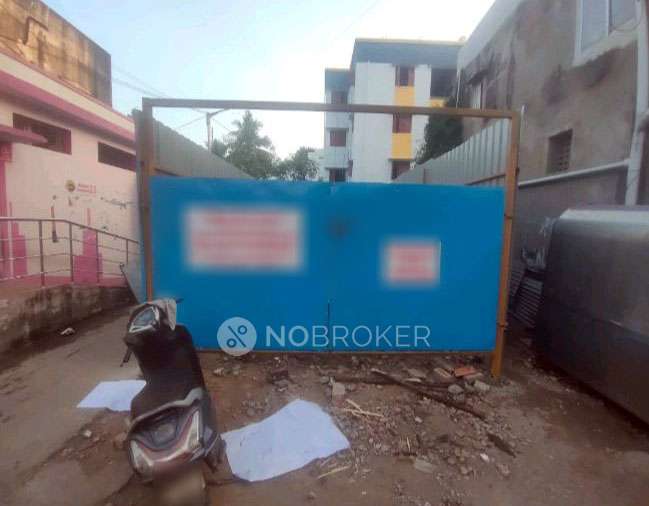 Plot For Sale  In Royapettah 