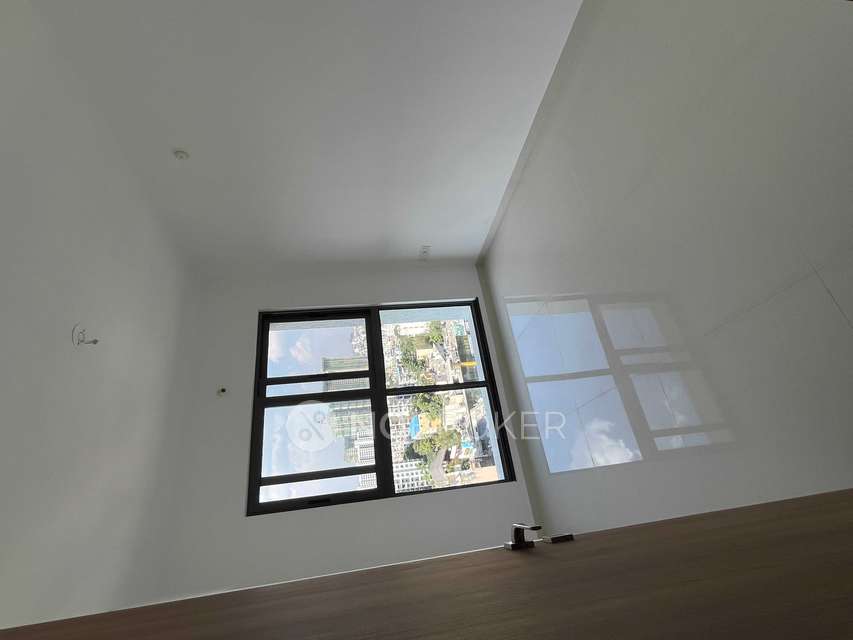 2 BHK Flat In Majestique Signature Towers for Rent  In Baner