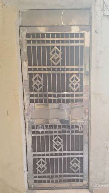 2 BHK Flat In A2 Block Keshav Puram, Delhi For Sale  In Block A2, Keshav Puram, Tri Nagar