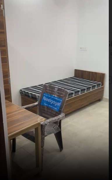 PG for Girls in Shalimar Bagh