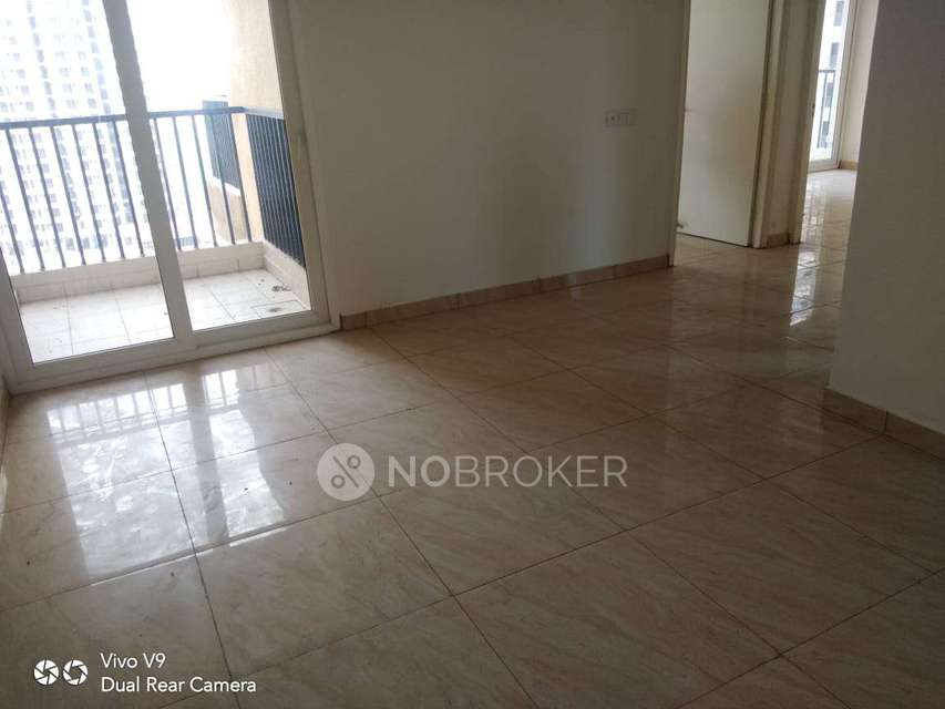 3 BHK Flat In Gaur Yamuna City 16th Parkview For Sale  In Yamuna Expressway