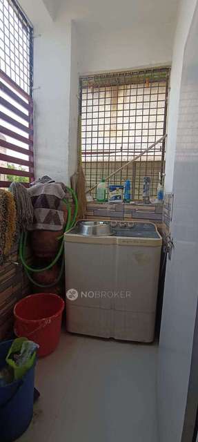 2 BHK Flat In A L M Sapphire Residency, North Lallaguda For Sale  In Shantinagar Water Tank