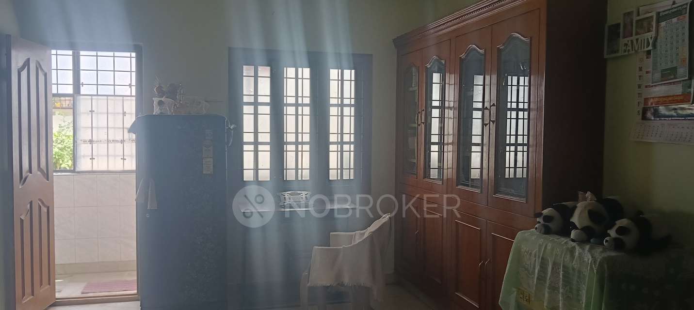 2 BHK Flat In Aakruthi Presidency,czech Colony For Sale  In Santh Nagar