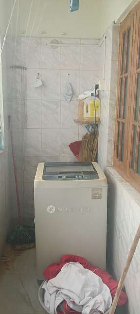 2 BHK Flat In Aakruthi Presidency,czech Colony For Sale  In Santh Nagar