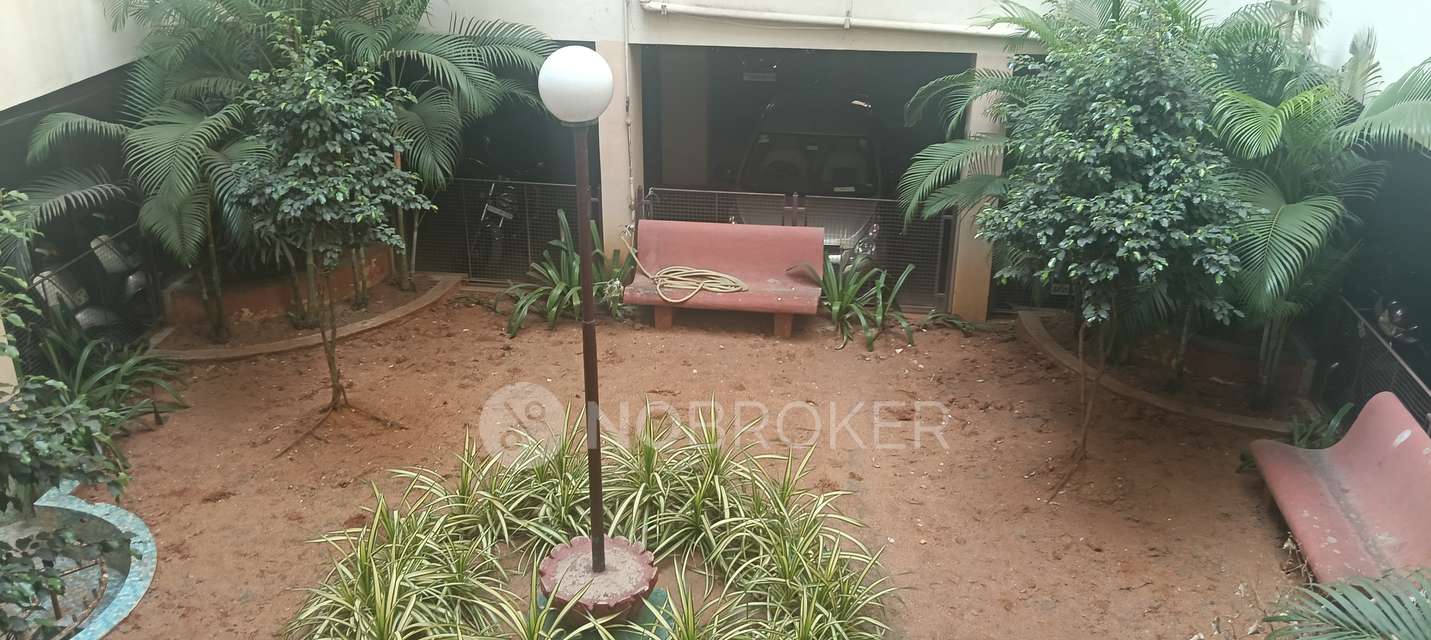 2 BHK Flat In Aakruthi Presidency,czech Colony For Sale  In Santh Nagar