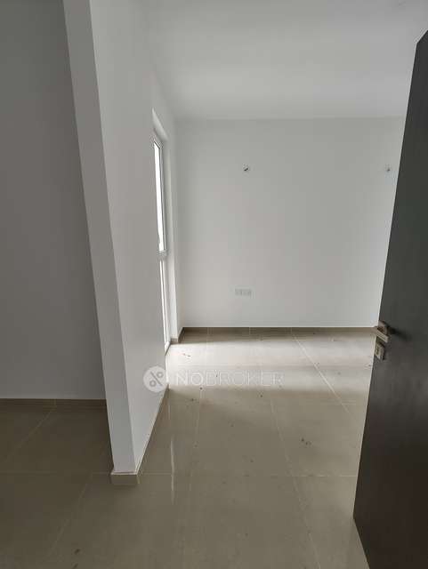 2 BHK Flat In Aliens Space Station For Sale  In Tellapur