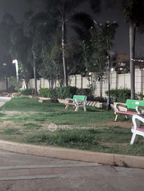 2 BHK Flat In Aditya Empress Heights, Shaikpet For Sale  In Shaikpet