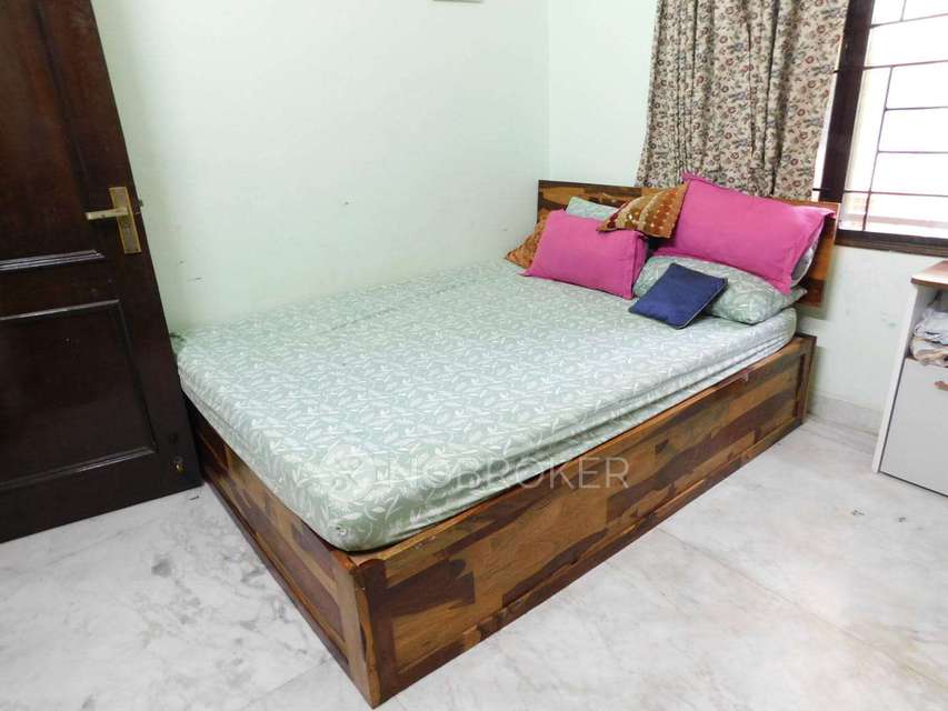 2 BHK Flat In Aditya Empress Heights, Shaikpet For Sale  In Shaikpet