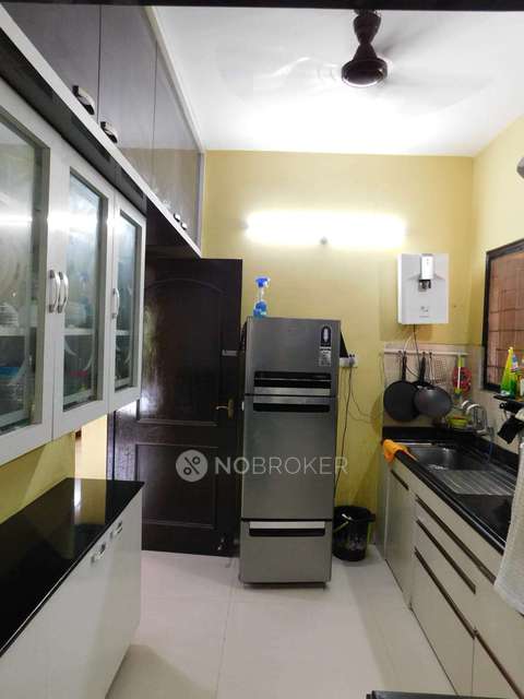 2 BHK Flat In Aditya Empress Heights, Shaikpet For Sale  In Shaikpet