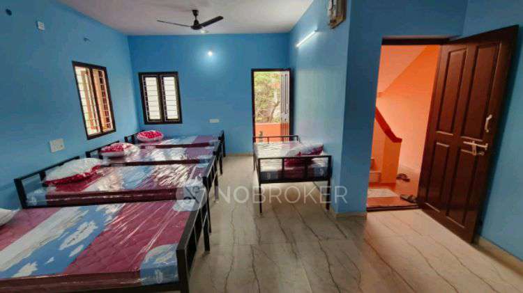 PG for Boys in Old Perungalathur