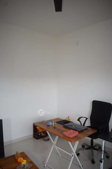 2 BHK Flat In Godrej Boulevard For Sale  In Manjari Khurd