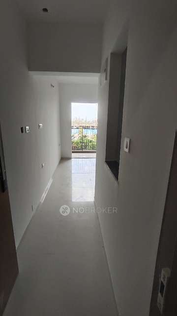 2 BHK Flat In Godrej Boulevard For Sale  In Manjari Khurd