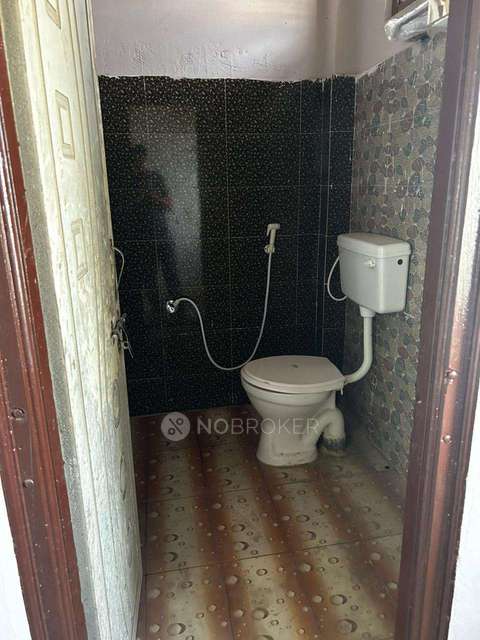 PG for Boys in Karkhana