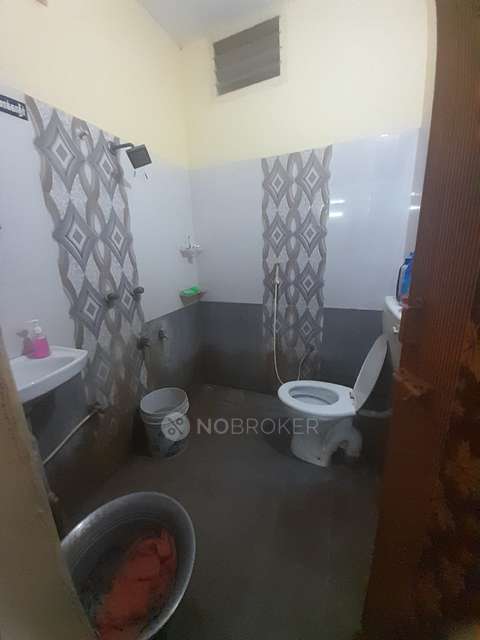 2 BHK Flat In Chinnasamy Apartments For Sale  In Avadi