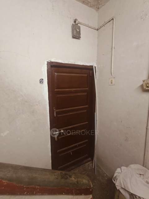 1 BHK Flat In Flat for Rent  In 5120b, Sarangapani St