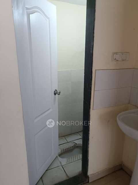 1 BHK Flat In Amber Park For Sale  In Ambegaon Budruk