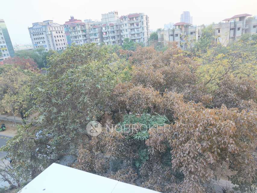 3 BHK Flat In Golf Vista  For Sale  In Alpha Ii Greater Noida