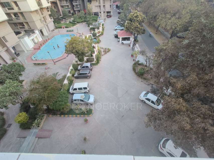 3 BHK Flat In Golf Vista  For Sale  In Alpha Ii Greater Noida
