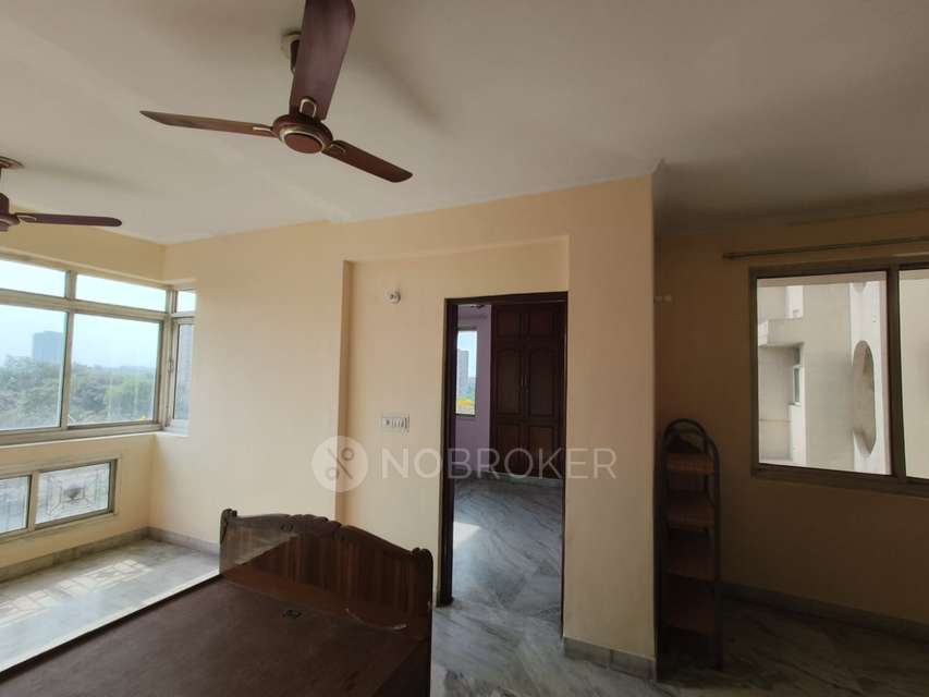 3 BHK Flat In Golf Vista  For Sale  In Alpha Ii Greater Noida