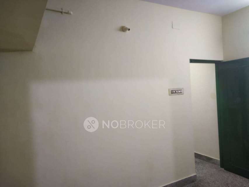 4+ BHK Flat For Sale  In Arumbakkam