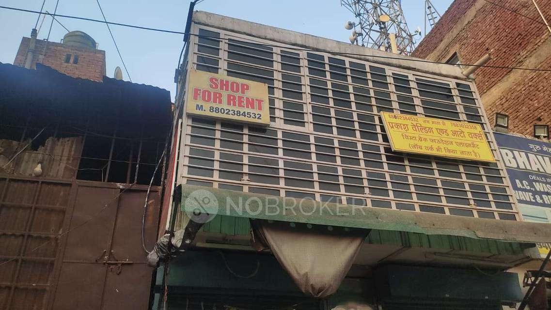 Godown/Warehouse in Moti Nagar, Delhi for Rent 