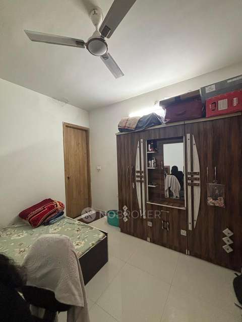 2 BHK Flat for Rent  In Fusion Towers