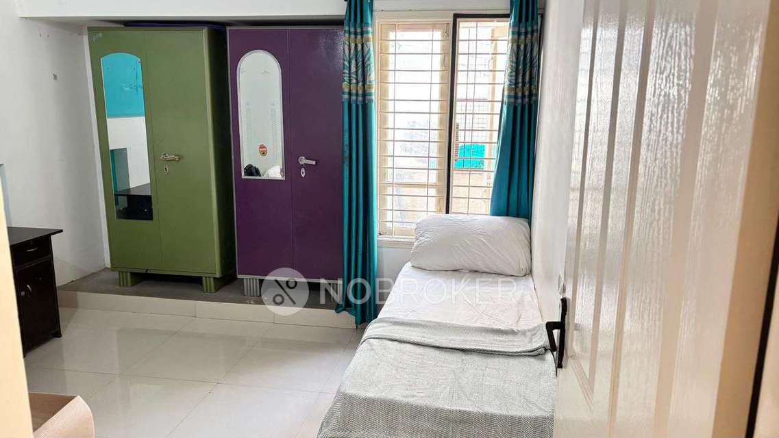 Shared Room for  In 2 BHK  In Kothanur