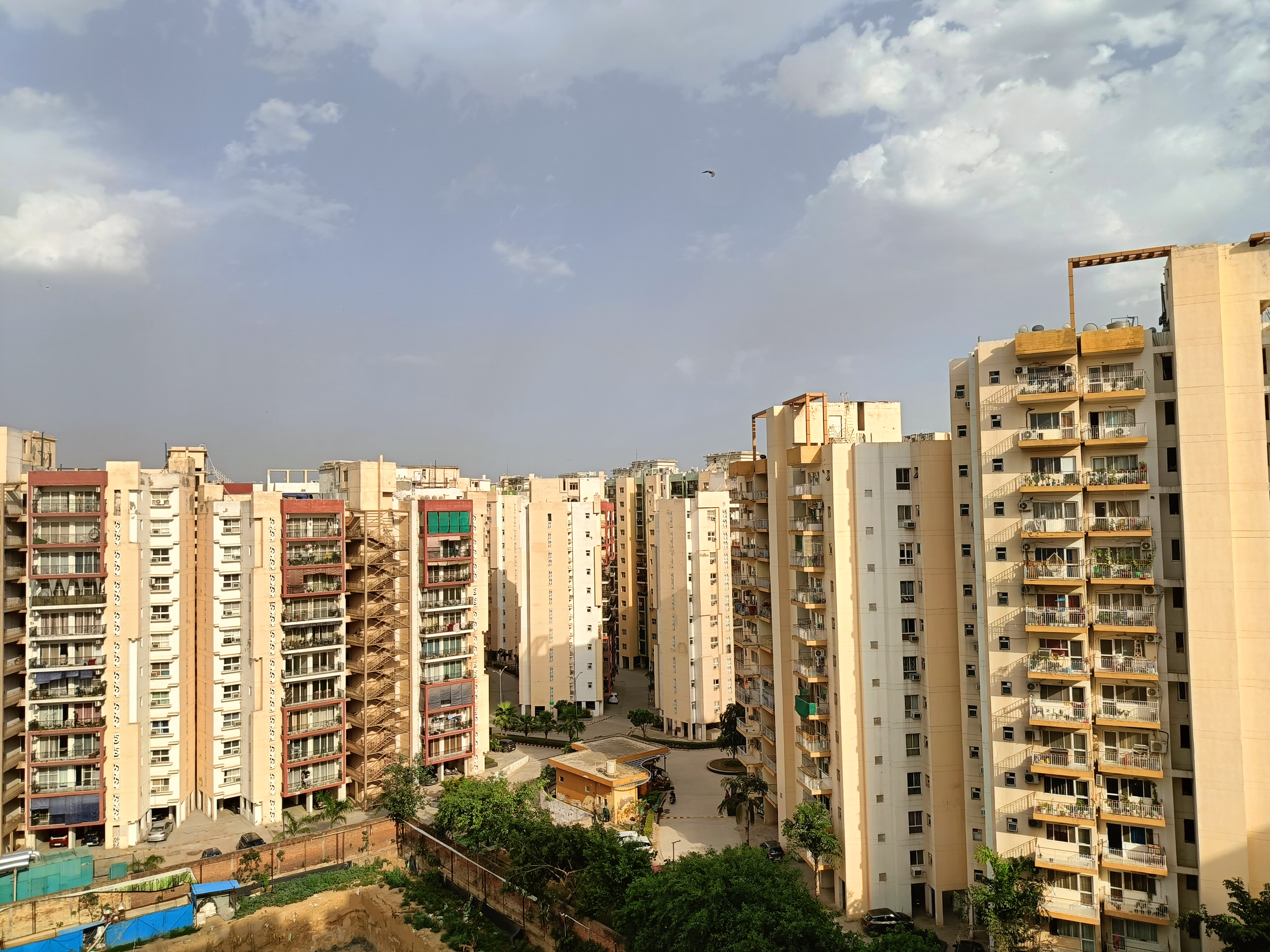 Godrej Woodscapes