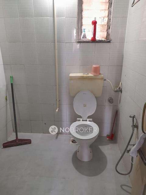 2 BHK Flat In Nandanvan Society - Building 2a For Sale  In Wing-5a, Vrundavan Co-operative Housing Society, 18-e, Gen. Arunkumar Vaidya Marg, ??????? ???, ??????? ???, ???? ???? ????????? ?????, ??????? ????, ?????, ?????????? 400066, India