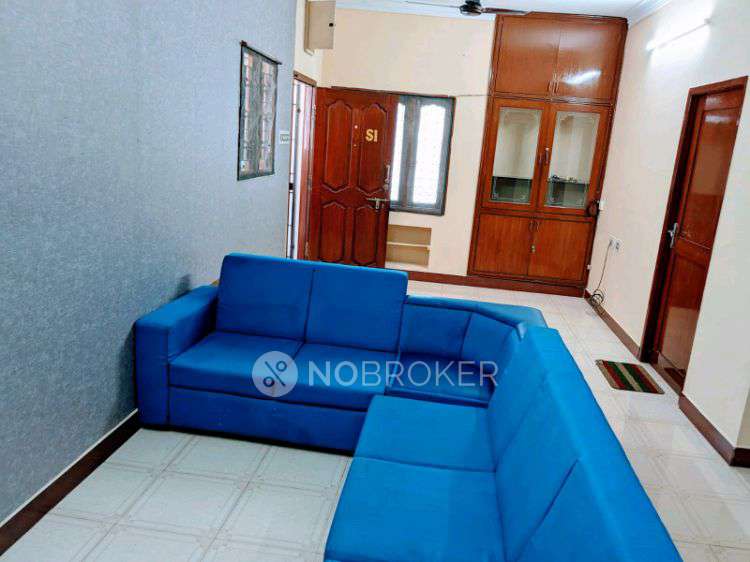 PG for Girls in Velachery