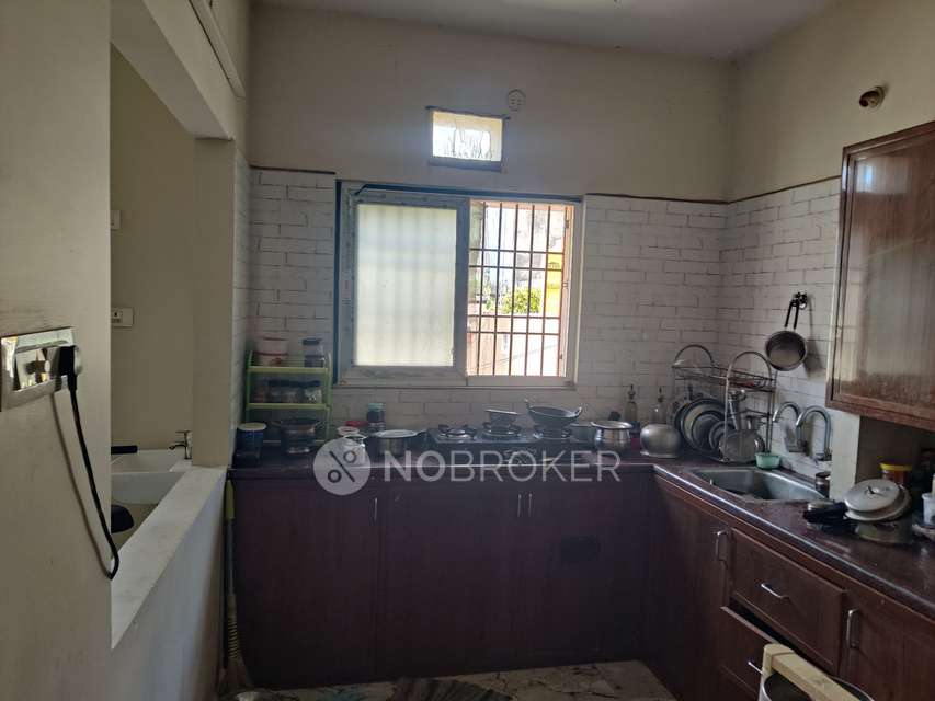 4+ BHK House For Sale  In Chintadripet