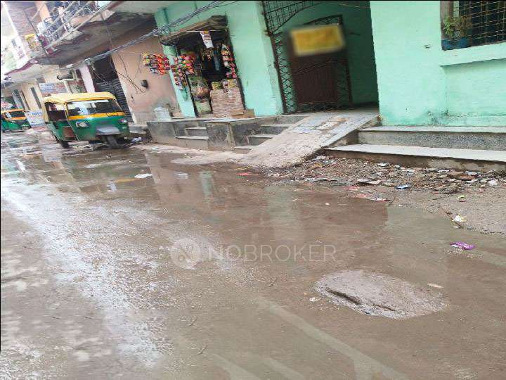 1 RK House for Rent  In Sector 11