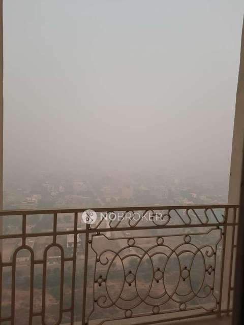 2 BHK Flat In Mahagun Mirabella Highrise For Sale  In Sector 79