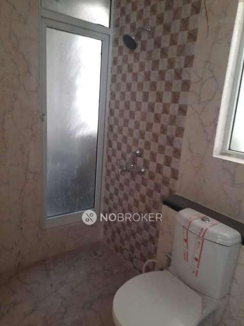 2 BHK Flat In Mahagun Mirabella Highrise For Sale  In Sector 79