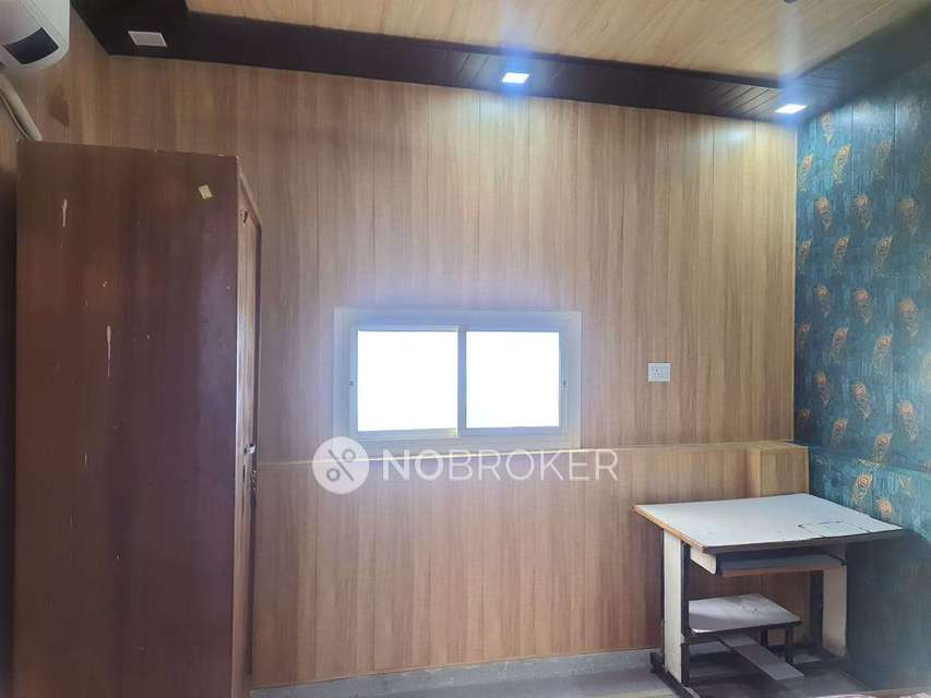 PG for Girls in Patel Nagar