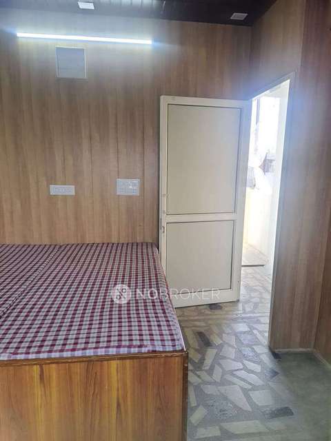 PG for Girls in Patel Nagar