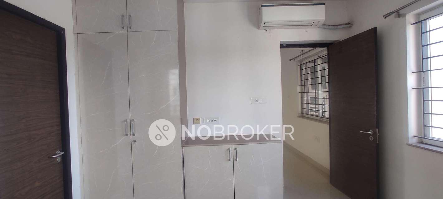 4 BHK Flat In Appaswamy Banyan House For Sale  In Alandur