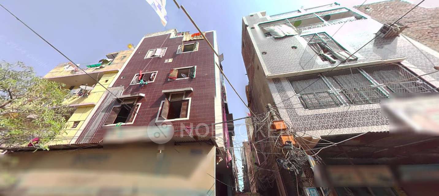 1 RK Flat In Gokal Puri for Rent  In Gokal Puri Post Office