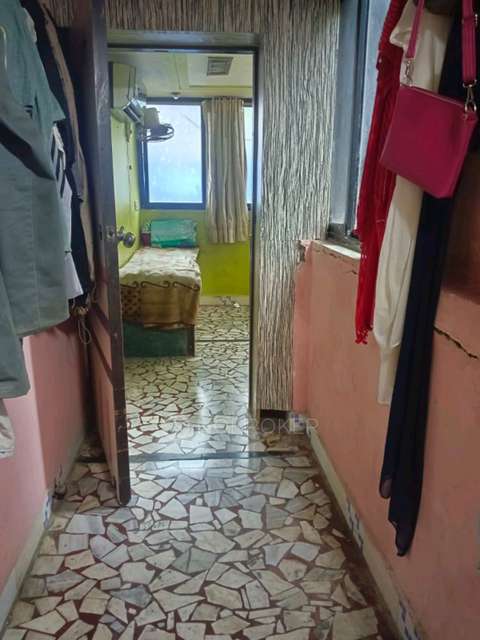 1 BHK House For Sale  In Mulund West